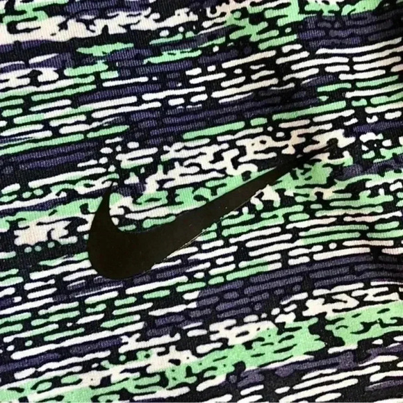 Multi colored size small Nike pro leggings - Picture 4 of 5